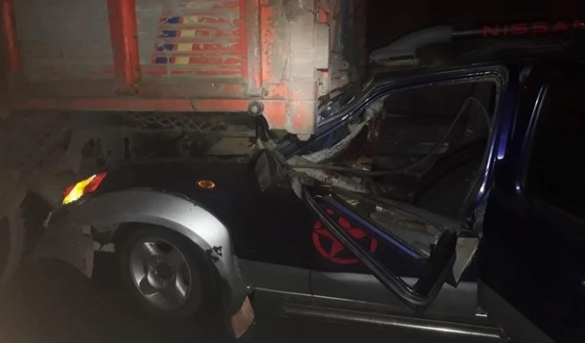 Kahramanmaraş’ta kamyonet, kamyona arkadan çarptı: 5 yaralı